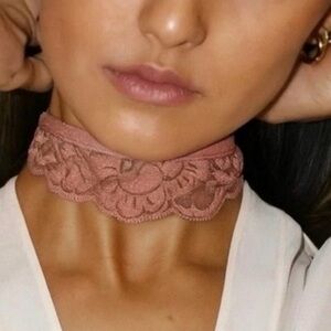 HAH All Choked Up Lace Garter / Choker dusty rose NWT